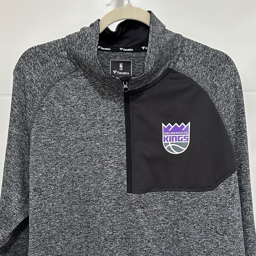 Fanatics Gray and Black Sacramento Kings Quarter-Zip Pullover